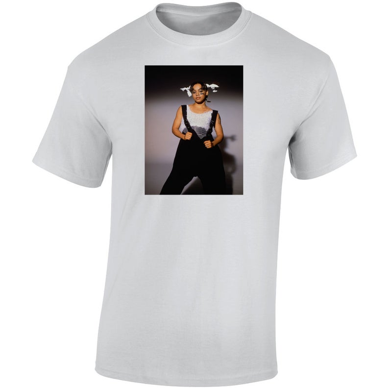 lisa left eye t shirt